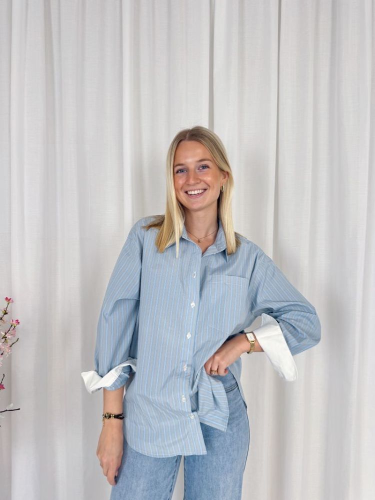 Levia Shirt Powder Blue Str