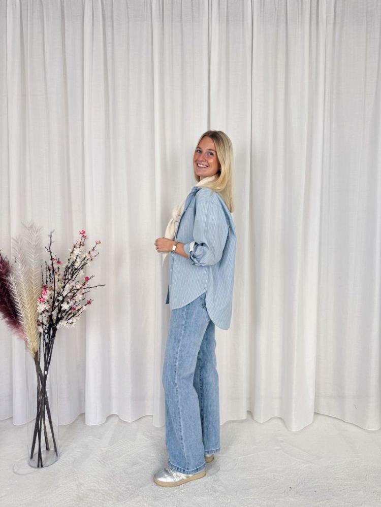 Levia Shirt Powder Blue Str