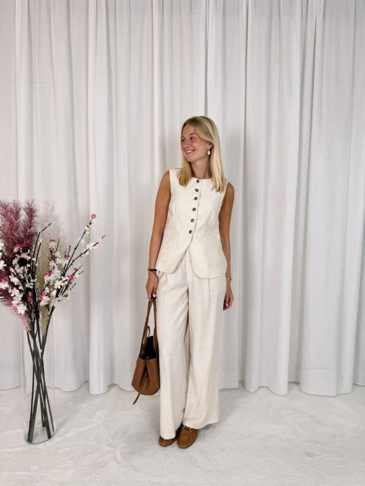 Annetta Waist Coat Feather Gray