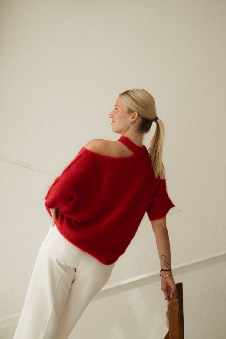 Lize One Shoulder Knit Red