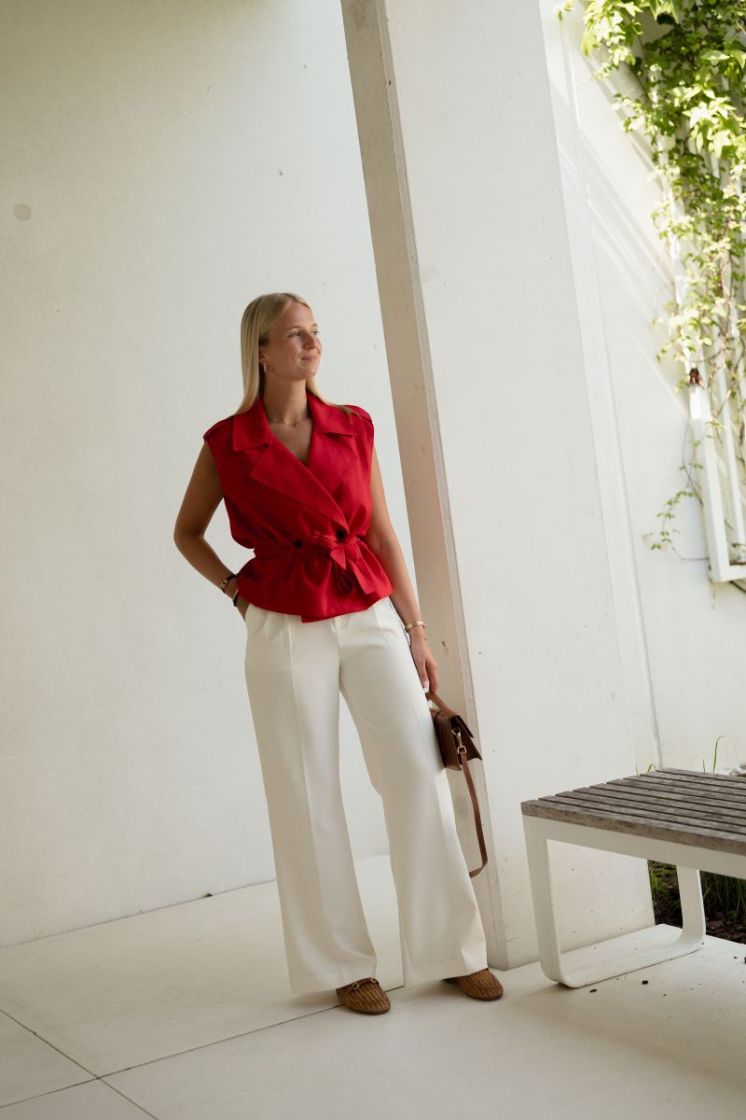 Leonie Waistcoat Red