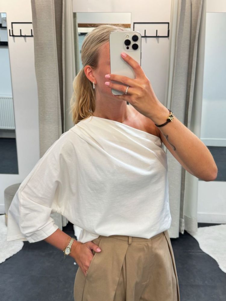 Lies One Shoulder Top White