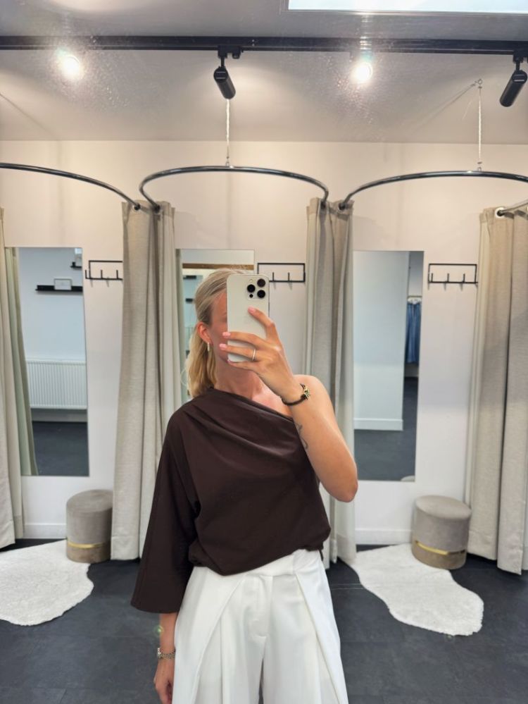 Lies One Shoulder Top Brown