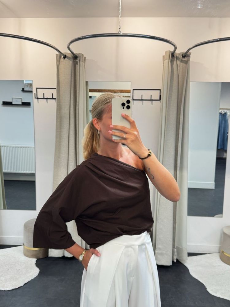 Lies One Shoulder Top Brown