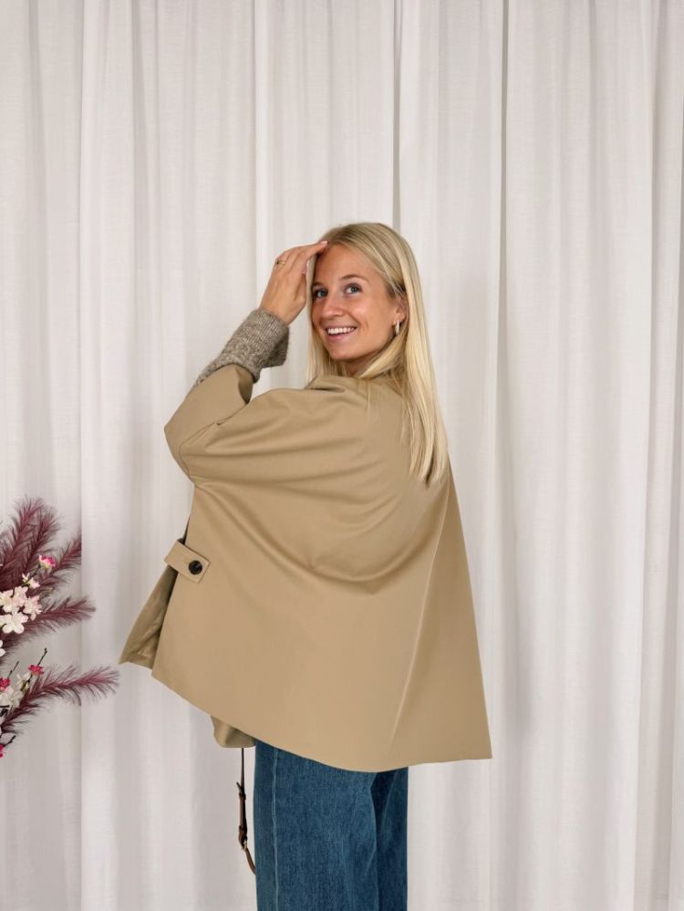 Hanna Oversized Trenchcoat Camel