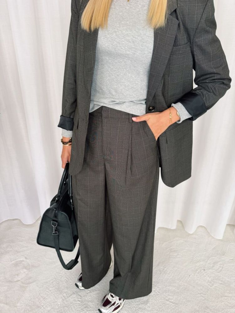 Lenora Blazer Dark Grey Check
