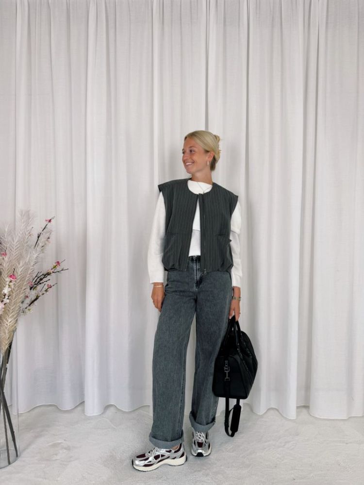 Bonny Sleeveless Jacket Grey / White