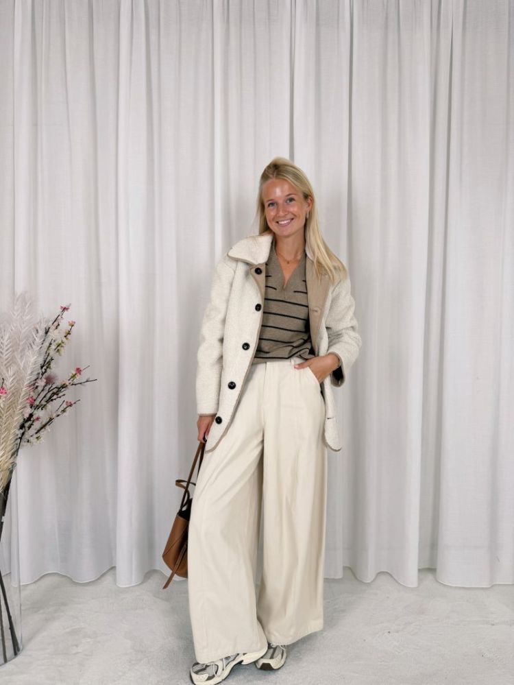 Linn Reversible Teddy Jacket Whisper White /