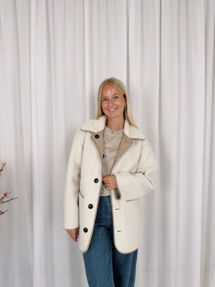 Linn Reversible Teddy Jacket Whisper White /