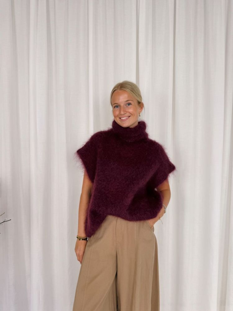 Lynn Mohair Sleeveless Knit Plum